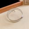 Pulsera coreana ins multicapa con forma de serpiente, nicho de metal, estilo frío, temperamento, lujo ligero, joyería de alta gama al por mayor