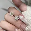 Pendientes Sencillos y Frescos de Flor de Camelia para Mujer, Estilo Único, Accesorios Florales para Orejas de Uso Diario y Festivo, Versátiles, Nuevo Modelo 2026