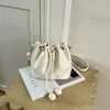 Bolsa de Cubo con Cordón Estilo Coreano Transfronteriza Súper Popular para Mujer Nuevo Estilo 2026 Popular Este Año Exquisita Bolsa de Hombro Cruzado Bolsa de la Suerte Bolsa