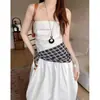 Lenço Triangular Xadrez com Contas Vintage para Mulheres, Lenço de Pescoço Estilo College, Acessório Decorativo para Vestidos, Jeans e Saias