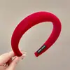 Diadema Nueva Retro 2026 Hace que la Cara se Vea Más Pequeña Diadema Elegante para Mujeres Ilumina la Piel No Aprieta la Cabeza Estilo Perezoso Pinzas para el Cabello Accesorios para el Cabello Mayoreo