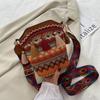 Bolsos de Moda para Mujer 2026 Nuevo Estilo Súper Popular Estilo Étnico Personalidad Bolso de Hombro Único Bolso Cruzado Bolso Cubo con Borlas Bolso Tejido para Mujer