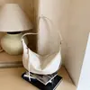 Bolsa Grande de Grande Capacidade Estilo Transfronteiriço para Mulheres, Nova Bolsa Transversal Super Popular de Verão 2026, Bolsa Nicho de Dumpling para o Dia a Dia
