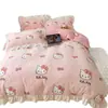Conjunto de quatro peças Sanrio estilo coreano com renda, desenho animado, veludo de leite, capa de edredom de veludo coral espessa de inverno, conjunto de três peças para estudantes
