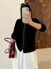 Cardigã de tricô fino simples com gola redonda para mulheres plus size, coleção outono 2026, roupas femininas tamanho grande, peça externa versátil e que emagrece 25061