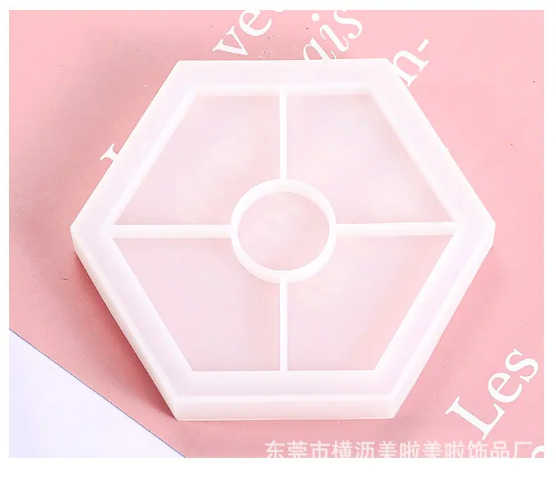 带槽六边底座模具详情_08.jpg