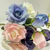 Diseño de Sala de Bodas Individual con Rosas Simuladas, Fotografía de Bodas con Flores Falsas, Accesorios de Flores Artificiales y Plantas Verdes