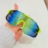 Óculos de Sol Infantis Novos 2025 Óculos de Sol para Exterior Meninos e Meninas Ciclismo Esportes Espelhados Óculos Coloridos à Prova de Vento