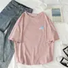 Camiseta de manga curta Women's Crewneck New Loose Korean Style Summer Weather Printing Student Base Shirt Top Atacado Feminino