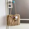 2026 Nova Bolsa de Ombro Grande Capacidade Feminina para o Trabalho Bolsa Tote de Pelúcia Bolsa de Mão Fofa para Estudantes