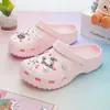 Zapatos con Agujeros para Mujer Verano Nuevo Estilo Ropa Exterior Suela Gruesa Resistentes al Desgaste Sandalias Exteriores EVA Playa Antideslizantes Pareja Pantuflas de Punta Cerrada