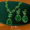 Aretes y collar colgantes de flor de circón vintage, cadena para la clavícula de lujo ligero de alta gama, juego de joyería retro