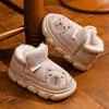 Sapatos infantis de algodão para o inverno, forrados com fleece e espessados para aquecimento, botas de neve, sapatos de bebê, design de desenho animado, sola macia, antiderrapante, para meninos e meninas