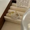 Nuevo Anillo Exquisito de Zirconia para Mujer, Lujo Accesible, Diseño de Nicho de Gama Alta, Anillo Abierto, Anillo para Dedo Índice, Accesorios de Joyería