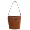 Moda Chic Estilo Coreano Bolso Cruzado de Hombro Único para Viajes de Negocios Mujer 2026 Otoño Invierno Nicho Nuevo Casual Simple Bolso Cubo para Mujer