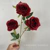 Nova Flor Artificial Rosa Redonda de 3 Cabeças Rosa Flor Decoração Suave Fundo Salão de Casamento Flor de Mesa Flor Decorativa