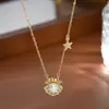 Colar de pérola de concha com zircônia microincrustada, novo, tendência, para mulheres, luxo leve, temperamento fashion, estilo japonês coreano, colar de corrente para clavícula