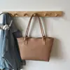2025 Nueva Moda Color Sólido Patrón Tejido Casual Simple Bolso Tote de Gran Capacidad Bolso de Hombro para Viajar Bolso de Mano para Mujer