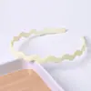 Diadema Estrecha Ondulada Simple Estilo Coreano 1cm Negro Mate Diadema Versátil con Dientes Antideslizante Hebilla para Lavado de Cara Pasador de Pelo