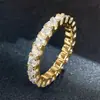 Huitan Fuente de Comercio Exterior Nueva Entrada Lujo Círculo Completo Juego Completo Circonita Anillo para Mujer Chapado en Platino Accesorios Versátiles Anillo