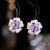 Nuevos Pendientes de Clip para Oreja Flor Estéreo de Zirconia Full Diamond de Otoño Super Brillantes Micro-Adornados Aspecto Adelgazante para Rostro Redondo Hebilla de Oreja Flor Grande para Mujer
