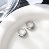 Brincos de argola simples de metal de estilo moderno, mais vendidos na Europa e América, elegantes e versáteis, personalidade de alto senso, brincos de argola lisa para homens e mulheres
