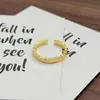Anel Minimalista Vintage Liso Estreito Francês Retrô Escovado Geométrico Irregular Personalidade Anel para Mulheres