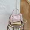 Bolsa de Almofada Estilosa Xiaomi Coreana de Nicho Luxo Leve Feminina 2026 Nova Bolsa Simples de Ombro Texturizada para o Trabalho Bolsa Transversal