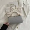 Bolsa Caixa Estilo Único 2026 Nova Moda Primavera Tendência Bolsa de Festa com Corrente e Strass para Mulheres Bolsa de Ombro Transversal