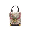 Bolsa de caja con graffiti de oso de entrega de una sola pieza 2024 bolsa mini para teléfono móvil de color de contraste avanzado al por mayor