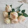 Flores Artificiais: Buquê de Rosas Reais com 7 Cabeças, Pequeno Ramo de 7 Rosas, Buquê para Casa e Casamento, Buquê de Acabamento Realista de Alta Qualidade
