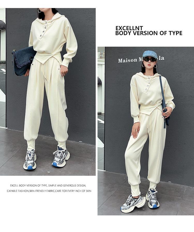 跨境淘货源分销2024秋冬季新款街头潮流减龄小个子爆款欧货网红款运动套装休闲运动气质休闲时尚流行新款秋装秋装女装时尚套装套装女装秋季套装女套装女女士运动服女装两件套套装卫衣套装休闲套装秋季套装女装时尚套装盐系休闲套装女装2024百搭设计感小众洋气欧货阿里国际站跨境采购Cross-border, shopping source, foreign trade, export, distribution 2024 fall, winter, new, street trend, explosive, European goods, network red, sportswear, leisure sports, temperament leisure, fashion popular, new autumn wear, autumn women's wear, fashion suit, women's wear, women's wear, women's wear, women's sportswear, women's two-piece, hoodie suit, casual suit, autumn suit, women's wear, Fashion suit salt department, casual suit women's dress, Ali International Station, cross-border procurement