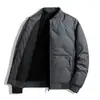 Chaqueta de Plumas para Hombre Estilo Nuevo Invierno 2025 para Hombres de Mediana Edad Negocios Corta a Prueba de Frío y Cálida Chaqueta Casual para Papá Hombres