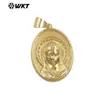 Wt-Jfe146 Latón de Textura de Alto Grado Colgante Religioso Caracteres Vívidos Tallado Diseño de Grabado Collar Accesorios de Cobre