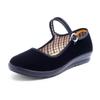 Venta al por mayor de zapatos planos para mujer, zapatos antiguos de tela de Beijing, zapatos de trabajo negros, zapatos de tacón grueso, zapatos casuales para mamás de mediana edad y mayores.
