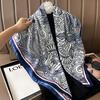 Pañuelo cuadrado pequeño de 90 cm pañuelo de seda vintage pañuelo de seda con estampado de letras tridimensional para dama nuevo pañuelo profesional pañuelo de satén venta al por mayor