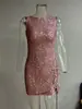 Éxito de exportación europeo y americano: Vestido corto, ajustado, con lentejuelas, sin mangas, escote redondo, abertura lateral y detalle de lazo, perfecto para eventos nocturnos europeos y americanos