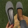 Nuevos zapatos de punto transpirables para mujer estilo comercio exterior, mocasines de punto plano transfronterizos de talla grande con bloques de color