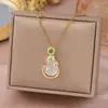 Nuevo collar de calabaza estilo chino imitación calcedonia con microincrustación completa de diamantes para mujer, exquisito y versátil, nueva cadena para clavícula ultrabrillante de lujo ligero