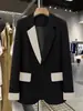 Blazer Feminino 2025 Novo Estilo Quente Popular Este Ano Preto Costura em Cor Contrastante Luxo Acessível Nicho Blazer