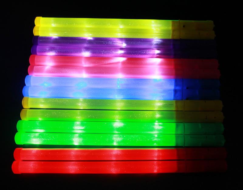 O1CN01kmhT1A1fIG9n2BDky_!!2365