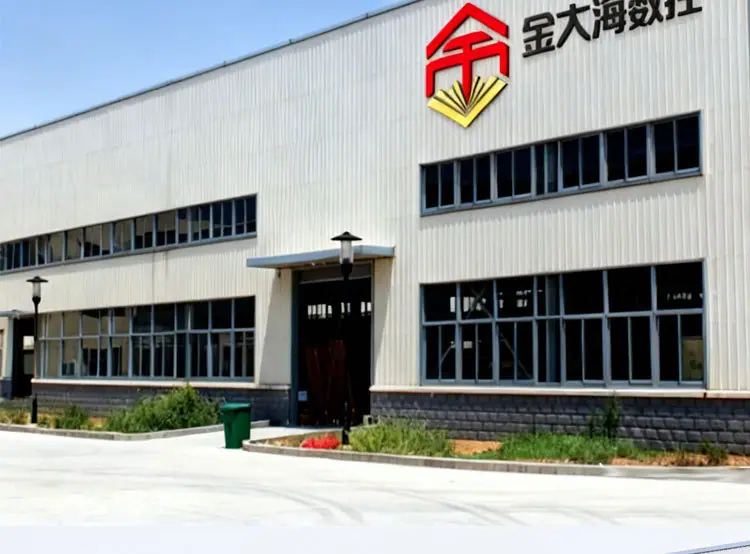 激光设备_02.jpg