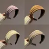 Diadema Morada de Ala Ancha para Mujer de Verano, Accesorio Versátil para el Cabello para Exteriores, Elegante Diadema con Corona Alta para Lavarse la Cara