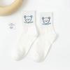 Calcetines de media pantorrilla de oso para mujer Ins Estilo moderno Estilo japonés Lindo Dibujo animado Populares Calcetines Coreanos Otoño e Invierno Blancos Transpirables