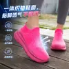 Zapatos de mujer para pareja transfronteriza, zapatillas blancas cómodas de malla tejida voladora, zapatos transpirables para caminar, slip-on, suela blanda, zapatos deportivos ligeros