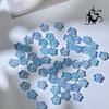 Venta al por mayor de fábrica 13 mm vidrio flor de ciruelo vidrio cuentas sueltas diy hecho a mano collar de cuerda material para aretes