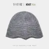 Gorro de punto hueco estilo coreano para mujer, otoño e invierno, sombrero de pescador versátil de encaje liso, hace que la cara se vea más pequeña, gorro cálido para clima frío que protege los oídos