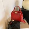 Bolso con Patrón de Piedra 2025 Nueva Moda Bolso de Nicho Bolso de Mano Versátil Elegante Bolso Cruzado de Color Sólido Bolso Cuadrado Pequeño