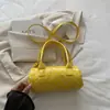 Este otoño e invierno, los bolsos de lunares son increíblemente populares. Aquí tienes un bolso cruzado mini nuevo, exquisito y versátil para mujer, un bolso de mano cilíndrico de moda