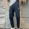 Calça Casual Masculina Nova Primavera e Verão Tecido Sarja Corte Slim Calça Esportiva Preta Calça Juvenil Tendência